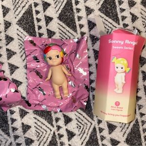 *AUTHENTIC* Sonny Angel — Jelly Bean